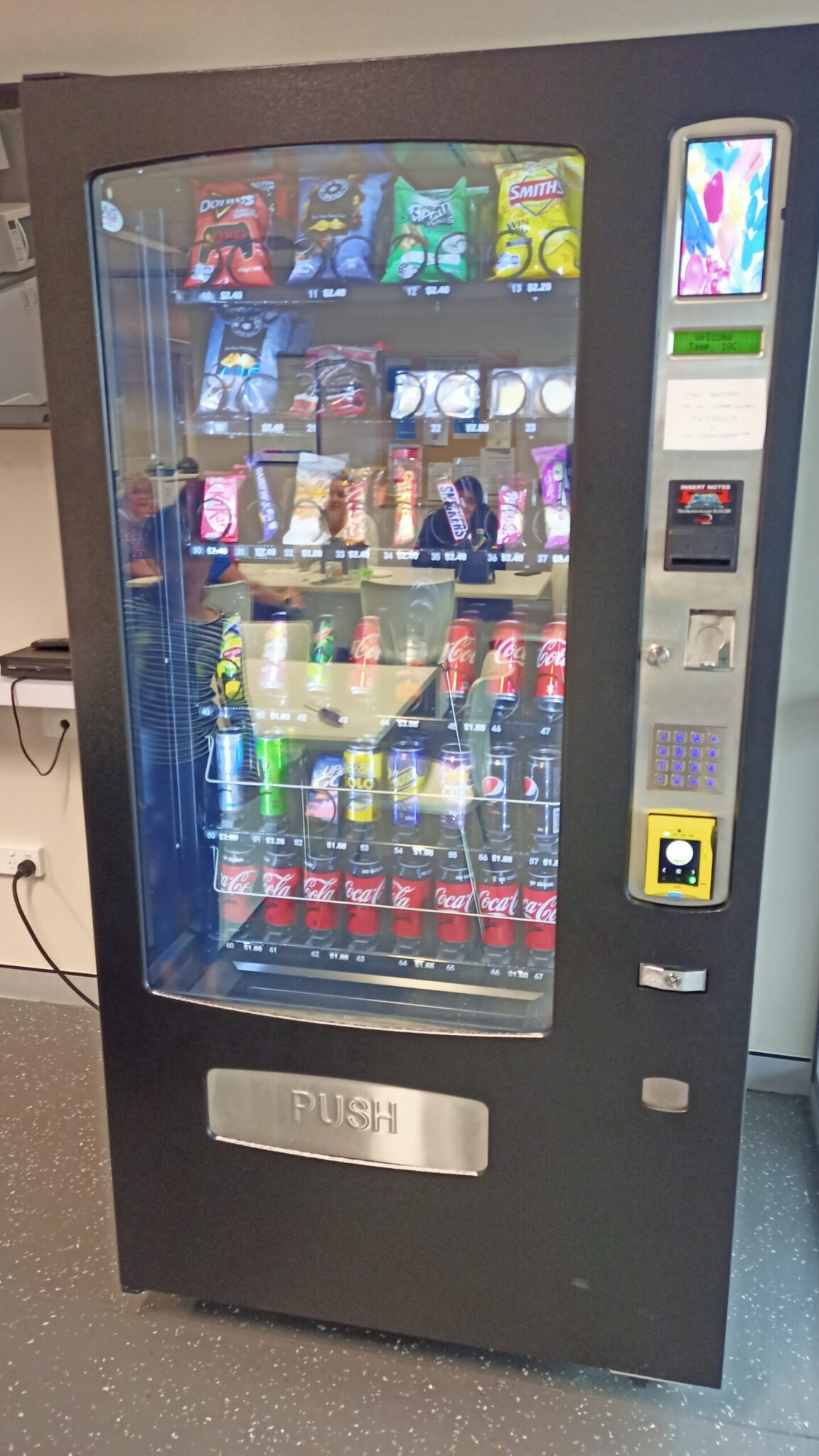 6 Vending machines for sale